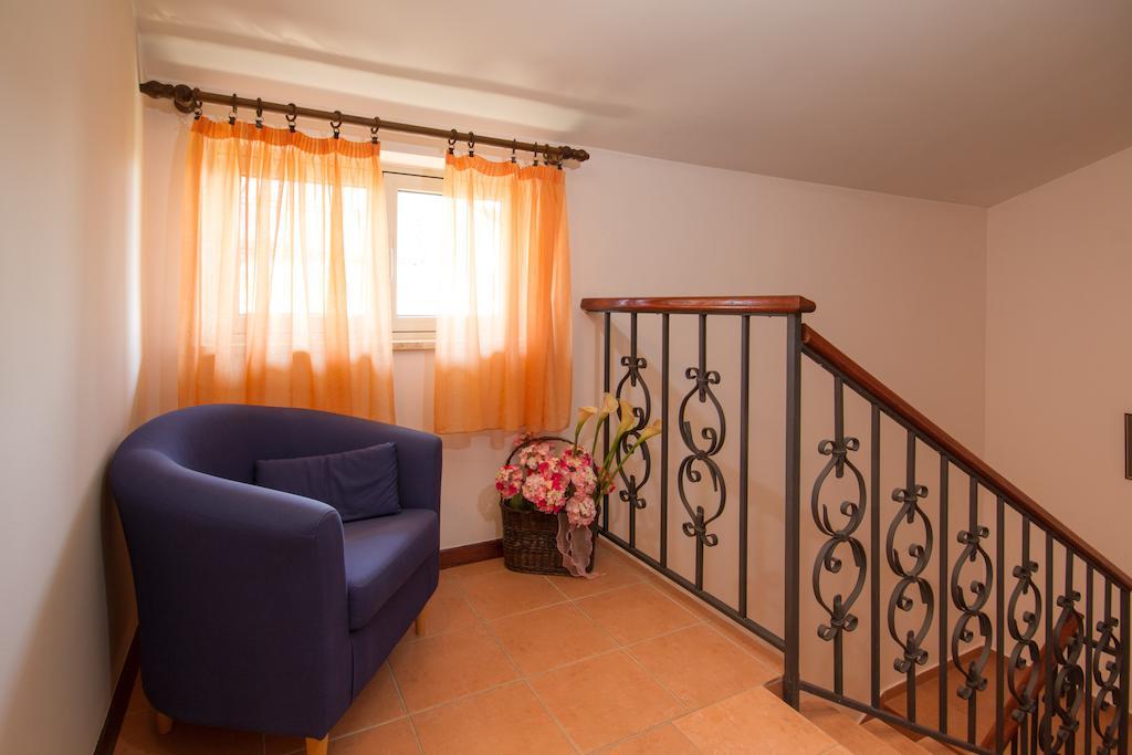 Villa Sveta Eufemija - Bed And Breakfast 로비니 외부 사진